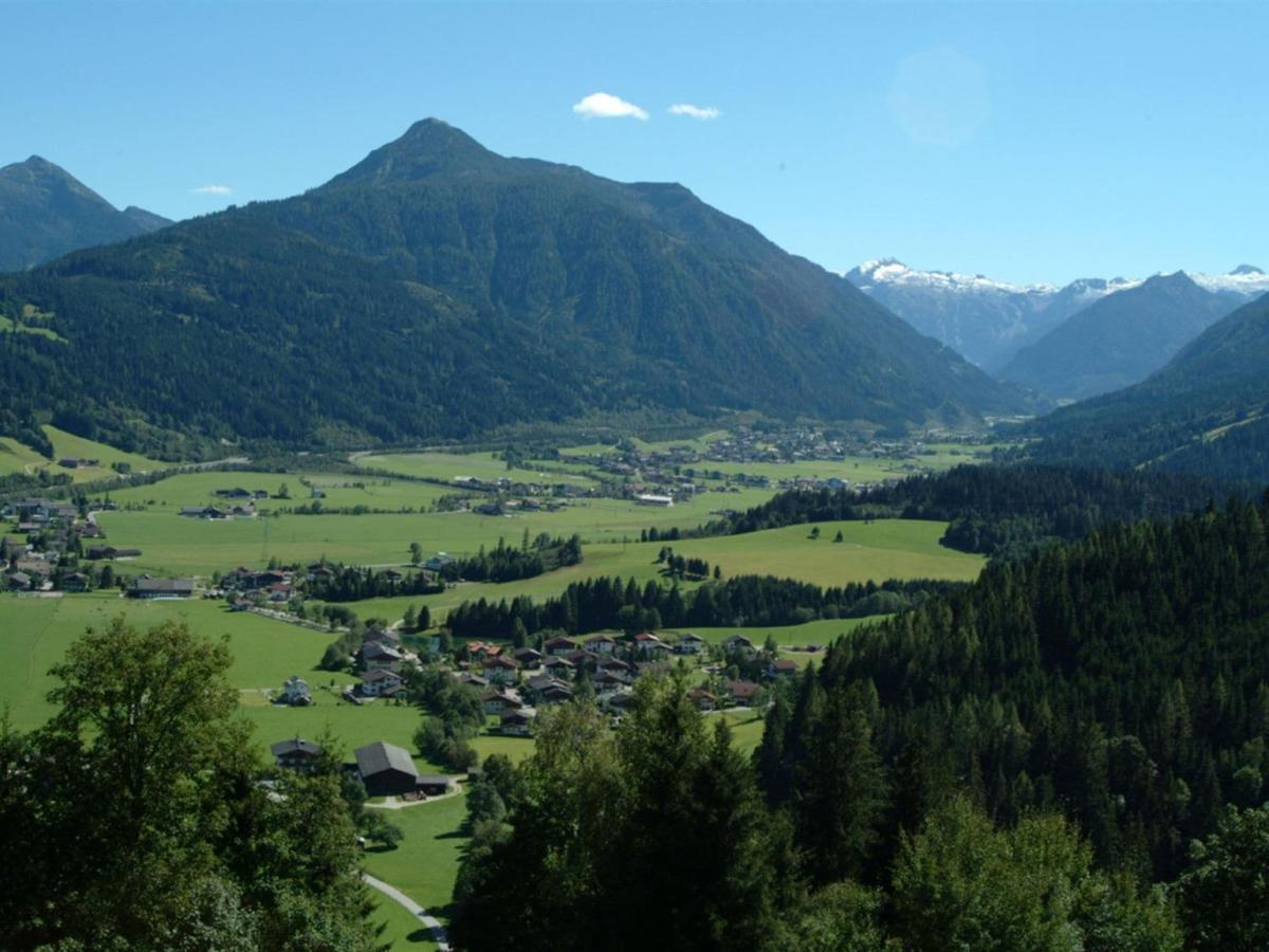 Apartment Near Flachau With Mountain View Eksteriør billede
